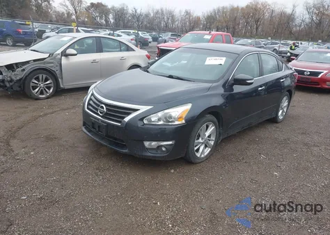 2015 Nissan Altima 2.5 Sl z USA, uszkodzony, nr VIN 1N4AL3APXFC157718